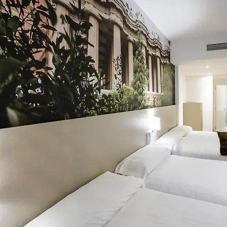 Bestprice Gracia Hotel *